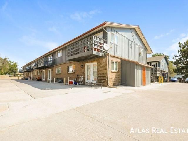 2 BR, 1 BA Apartment 6484 W 13th Avenue, Lakewood, CO 80214