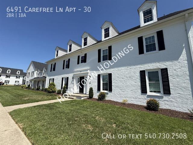 2 BR, 1 BA Apartment 6491 Carefree Ln Apt, Roanoke, VA 24019