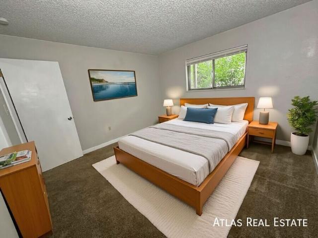 2 BR, 1 BA Apartment 64 Newport Circle, Colorado Springs, CO 80906