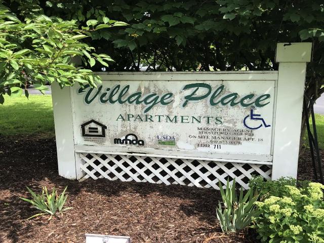 2 BR, 1 BA Apartment 651, 661, 665 Hixon Place, Vassar, MI 48768