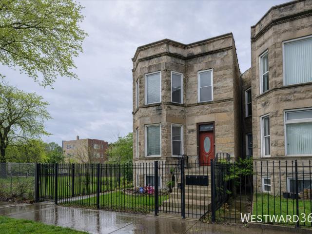 2 BR, 1 BA Apartment 6550 S Drexel Ave, Chicago, IL 60637