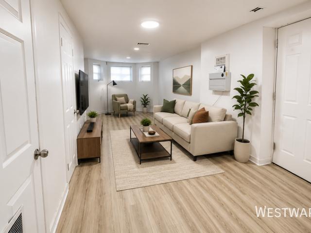 2 BR, 1 BA Apartment 6550 S Drexel ave, Chicago, IL 60637