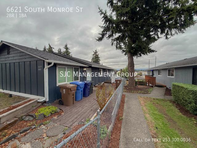 2 BR, 1 BA Apartment 6621 South Monroe St, Tacoma, WA 98409