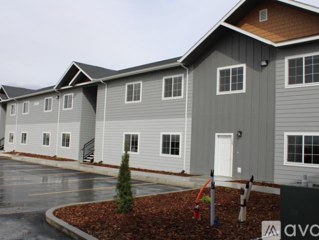 2 BR, 1 BA Apartment 665 Heyburn Avenue West, Unit 4201, 4101, 4202, & 4102, Twin Falls, ID 83301
