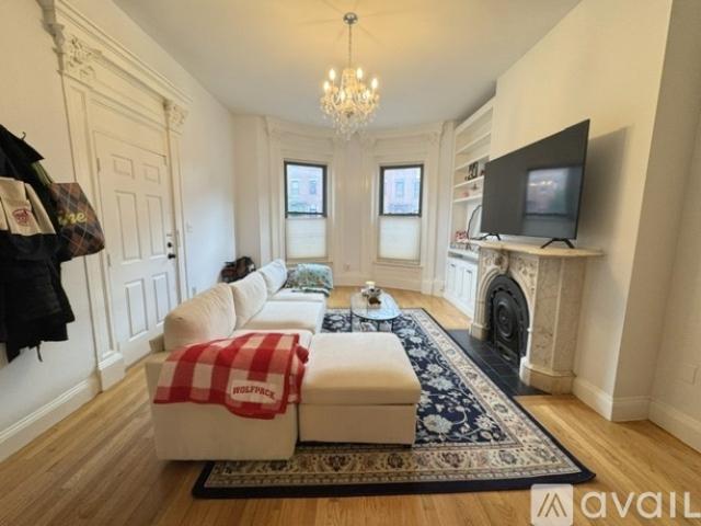 2 BR, 1 BA Apartment 683 Massachusetts Ave, Unit 2, Boston, MA 02118