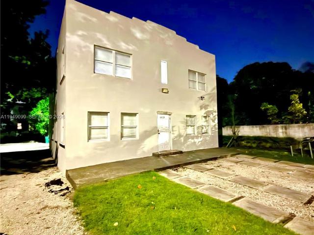 2 BR, 1 BA Apartment 6828 Northwest 3rd Avenue, Miami, FL 33150