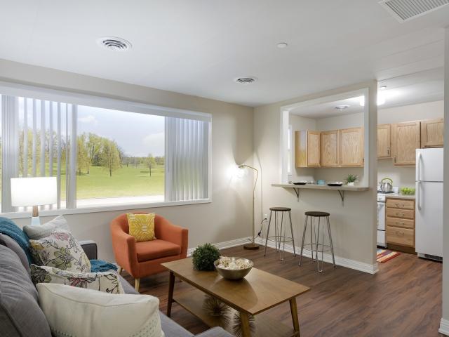 2 BR, 1 BA Apartment 6922 Meadowbrook Boulevard Unit 4172, Minneapolis, MN 55426