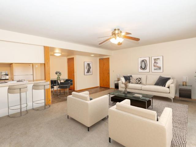 2 BR, 1 BA Apartment 695 American Blvd. East Unit 691 02, Minneapolis, MN 55420