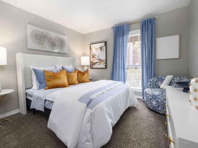 2 BR, 1 BA Apartment 6000 Randolph Blvd. Unit 30102, San Antonio, TX 78233