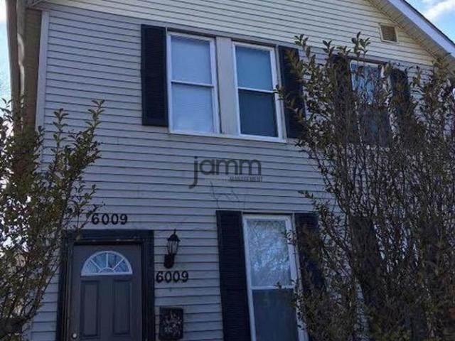 2 BR, 1 BA Apartment 6009 Wakefield LOWER, Cleveland, OH 44102