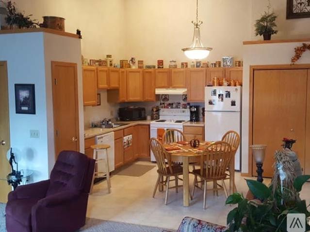 2 BR, 1 BA Apartment 600 W Blackhawk Dr, Unit UP, Fort Atkinson, WI 53538