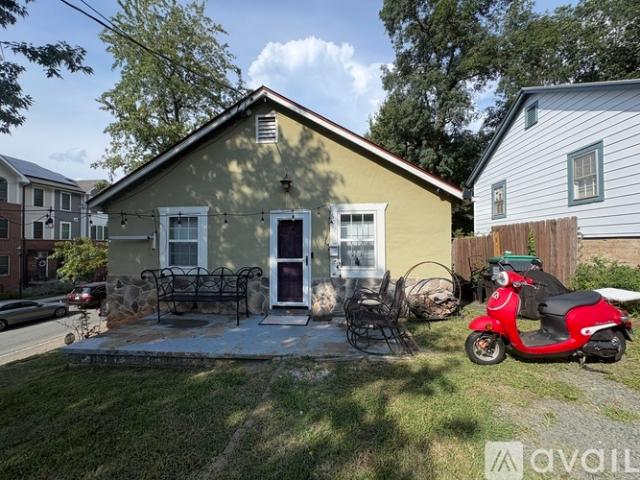 2 BR, 1 BA Apartment 601 Belmont Avenue, Charlottesville, VA 22902