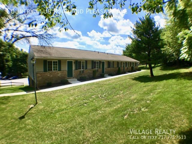 2 BR, 1 BA Apartment 601 Country Club Road, Red Lion, PA 17356