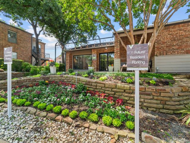 2 BR, 1 BA Apartment 601 Park Boulevard Unit 2301, Grapevine, TX 76051