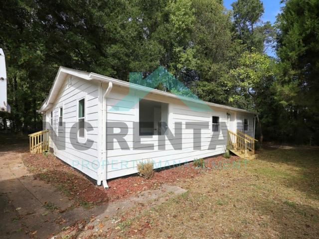 2 BR, 1 BA Apartment 602 Mebane St, Madison, NC 27025