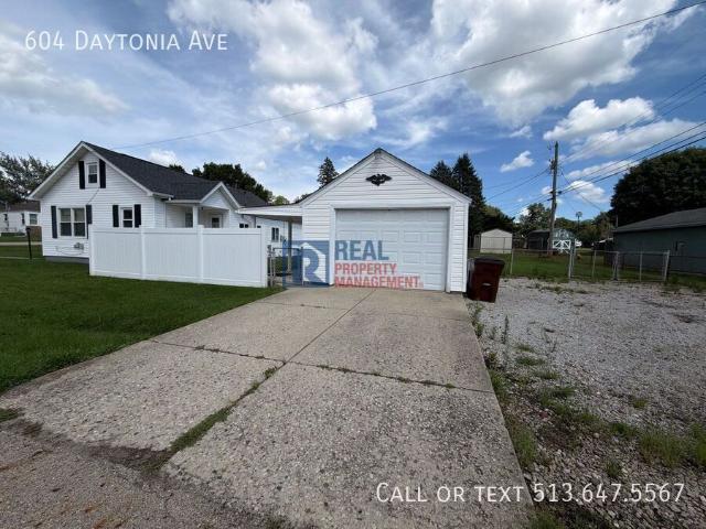 2 BR, 1 BA Apartment 604 Daytonia Ave, Fairborn, OH 45324