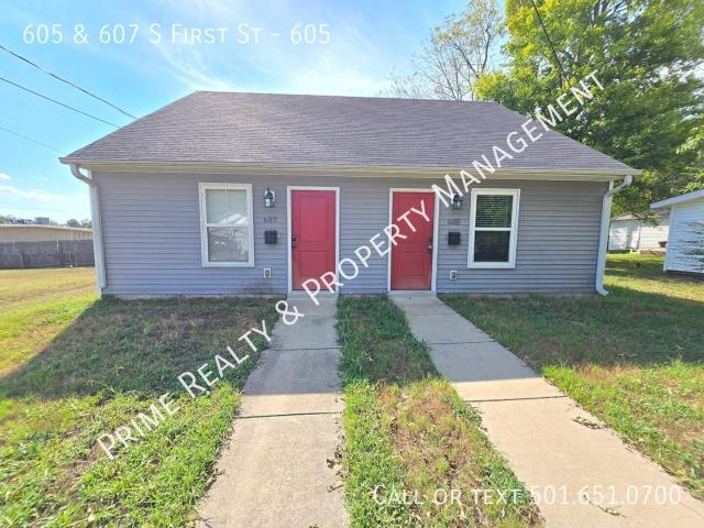 2 BR, 1 BA Apartment 605 & 607 S First St, Benton, AR 72015