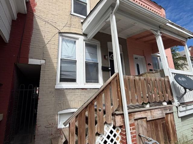 2 BR, 1 BA Apartment 609 W Locust Street, York, PA 17401