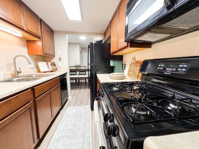 2 BR, 1 BA Apartment 60 Knoll Court Unit 224 7, Carmel, IN 46032