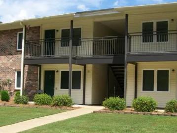 2 BR, 1 BA Apartment 611 Vanity Fair Ave, Butler, AL 36904