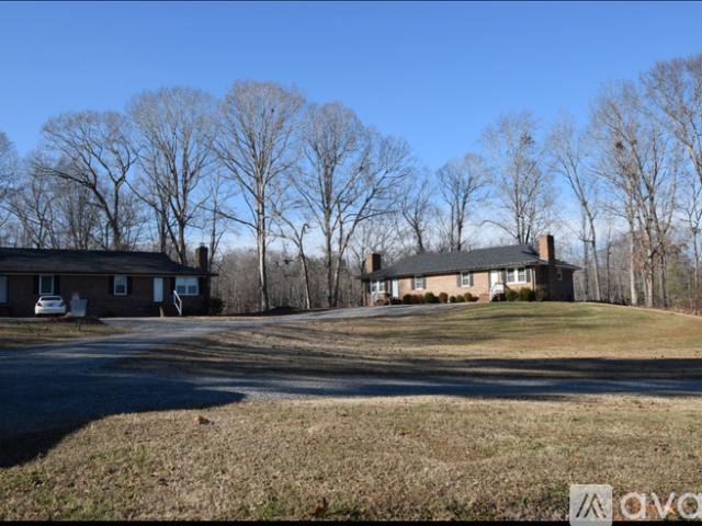 2 BR, 1 BA Apartment 611 Borders Road, Unit 5, Shelby, NC 28150