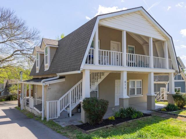 2 BR, 1 BA Apartment 611 S 14th St, Nashville, TN 37206