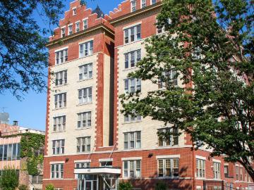 2 BR, 1 BA Apartment 615 James St Syracuse, NY 13203