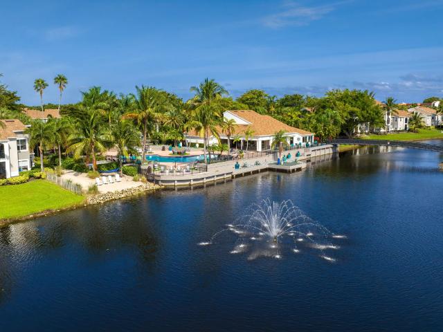 2 BR, 1 BA Apartment 6175 Reflections Boulevard Unit 11 206, Lake Worth, FL 33462