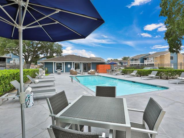 2 BR, 1 BA Apartment 623 Barringer Lane Unit 567C, Webster, TX 77598