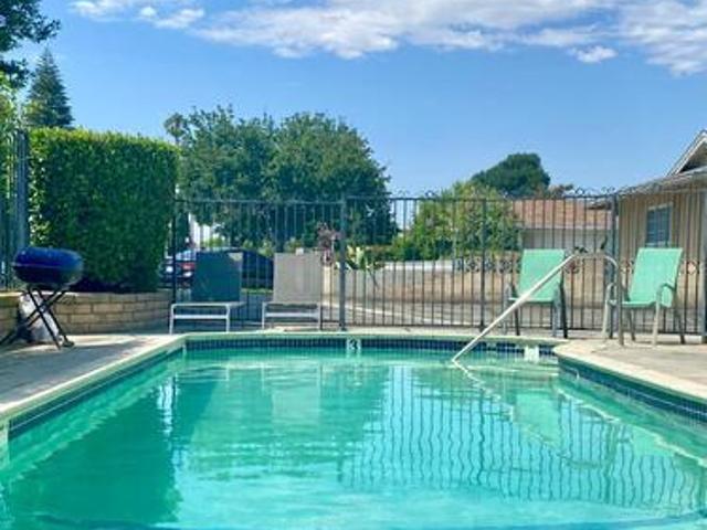 2 BR, 1 BA Apartment 6226 Craner Avenue, Unit 14, Los Angeles, CA 91606
