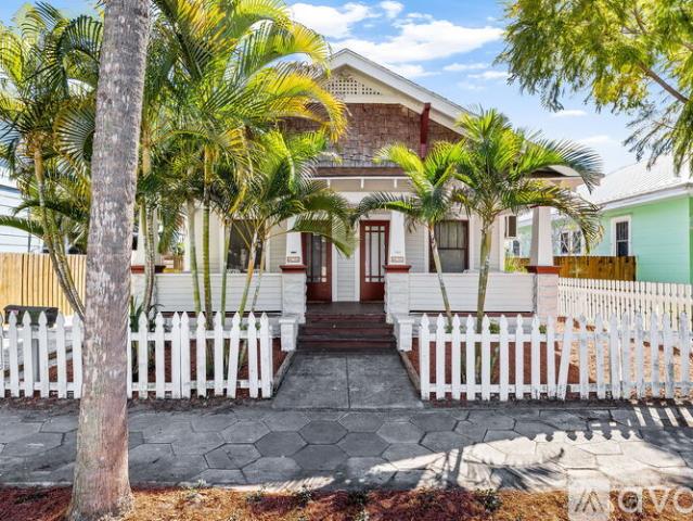 2 BR, 1 BA Apartment 622 7th Ave N, Unit 622, St. Petersburg, FL 33701