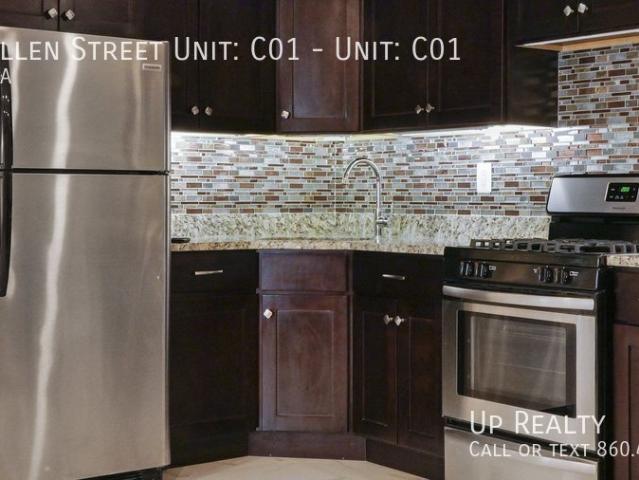 2 BR, 1 BA Apartment 622 Allen Street Unit: C01, New Britain, CT 06053