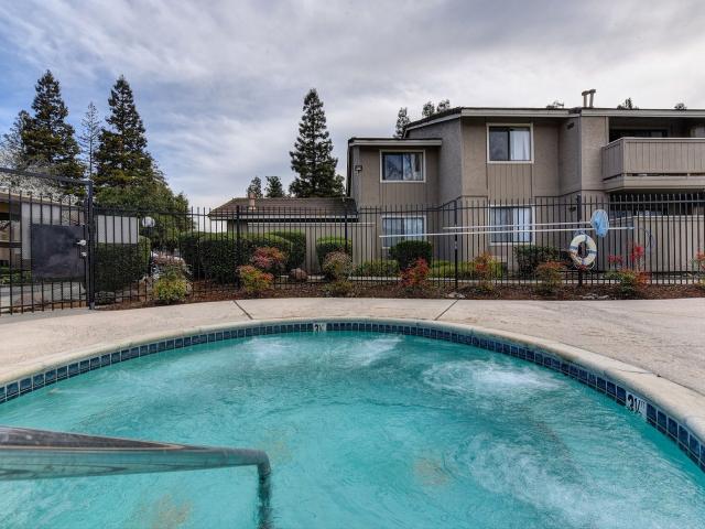2 BR, 1 BA Apartment 6231 Burich Ave Unit 62, Citrus Heights, CA 95610