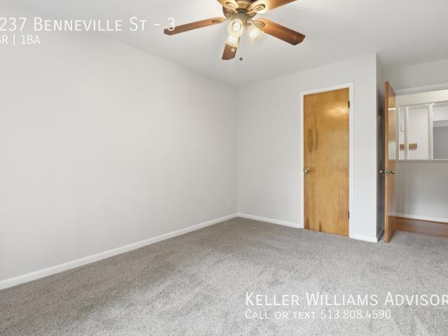 2 BR, 1 BA Apartment 6237 Benneville St, Cincinnati, OH 45230