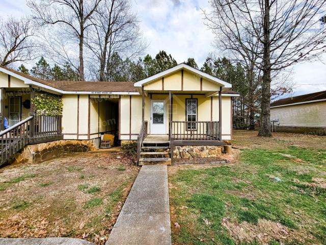 2 BR, 1 BA Apartment 62 Bybee Woods Dr, Mcminnville, TN 37110