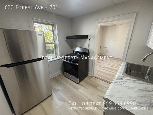 2 BR, 1 BA Apartment 633 Forest Ave, Cincinnati, OH 45229