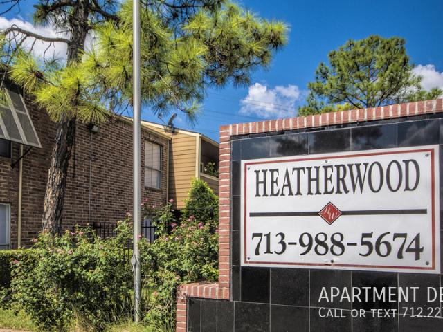 2 BR, 1 BA Apartment 6 Braeswood Blvd @ Barger Rd, Houston, TX 77074