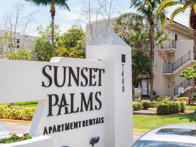 2 BR, 1 BA Apartment 7400 Stirling Road Unit 0712, Hollywood, FL 33024