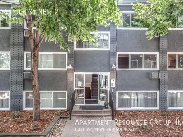 2 BR, 1 BA Apartment 744 Polk St NE, Minneapolis, MN 55413