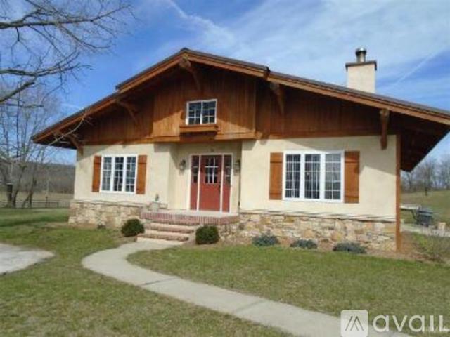 2 BR, 1 BA Apartment 7455 Hilltop Drive, Shoals, IN 47581