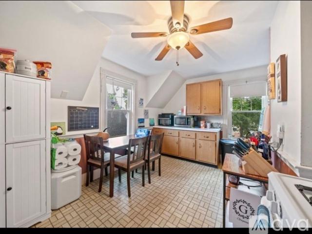 2 BR, 1 BA Apartment 74 Stetson Street, Unit 2, Whitman, MA 02382