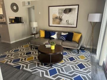 2 BR, 1 BA Apartment 750 Apple Creek Lane Unit 1718, Santa Rosa, CA 95401