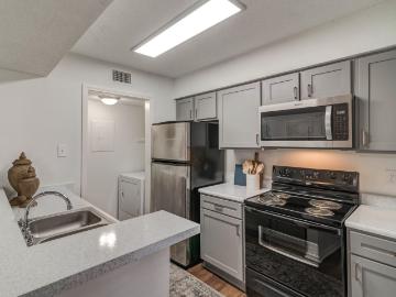 2 BR, 1 BA Apartment 750 East Mid Cities Boulevard Unit 1601, Euless, TX 76039