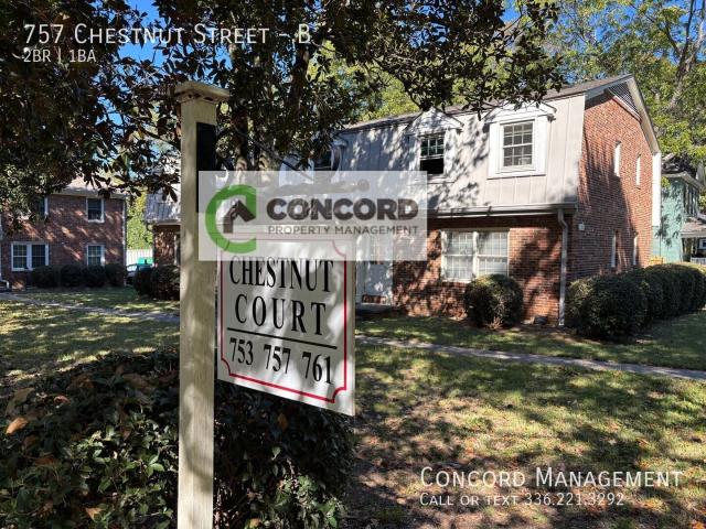 2 BR, 1 BA Apartment 757 Chestnut Street, Greensboro, NC 27405