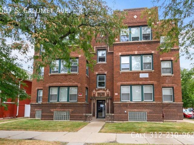 2 BR, 1 BA Apartment 7557 S. Calumet Ave Chicago, IL 60619