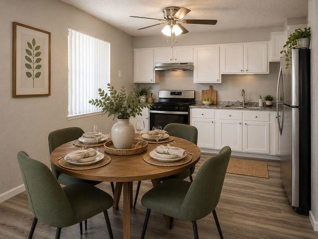 2 BR, 1 BA Apartment 7640 Auburn Blvd Unit 33, Citrus Heights, CA 95610