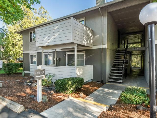 2 BR, 1 BA Apartment 7645 Southwest Bonita Road Unit 46, Portland, OR 97224