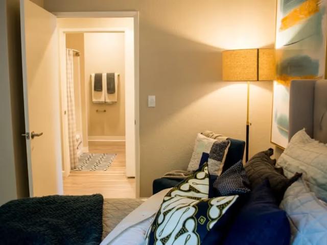 2 BR, 1 BA Apartment 7650 Windbridge Dr Unit 7622 17, Sacramento, CA 95831