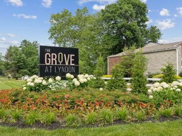 2 BR, 1 BA Apartment 7716 Sundance Drive Unit 04 7812G, Louisville, KY 40222