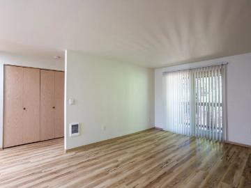 2 BR, 1 BA Apartment 7823 NE 4th Plain Blvd Unit D31, Vancouver, WA 98662